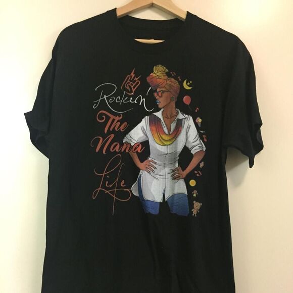 Rockin the Nana Life T-shirt size Medium - Picture 1 of 1